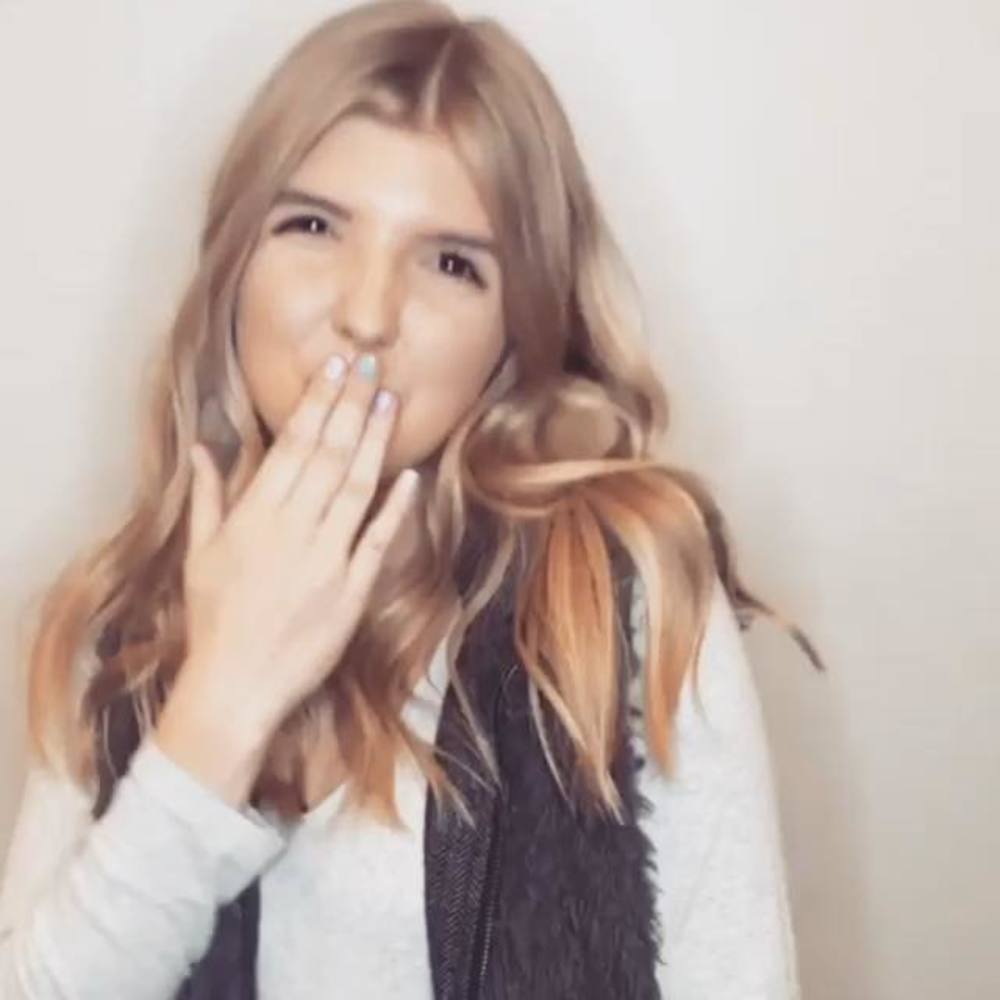 Meet your Posher, Nikki